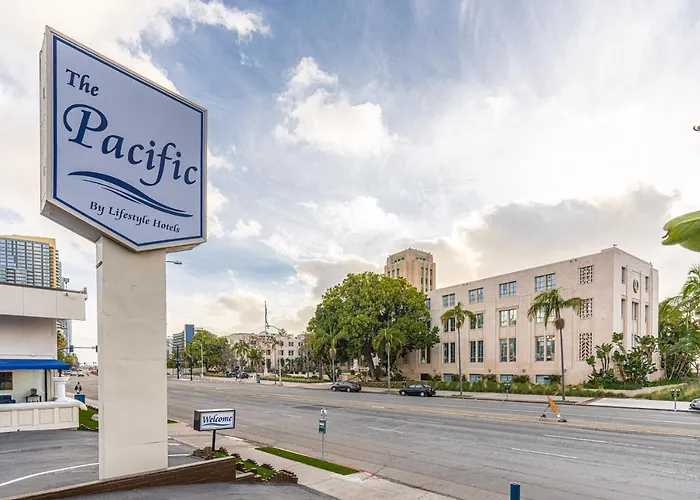 Cheap hotel: The Pacific