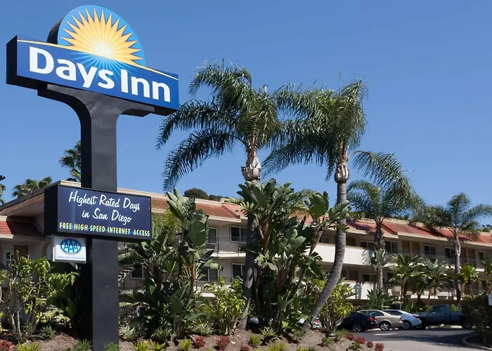 Family Friendly Hotels Days Inn By Wyndham San Diego Circle
