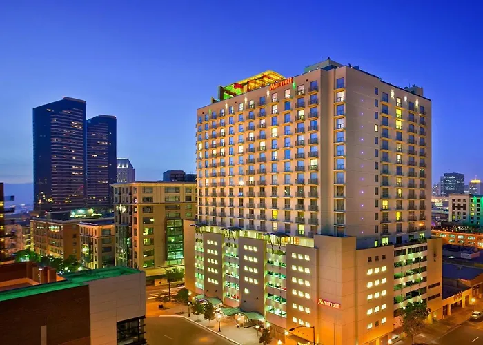 Hotels with tennis San Diego Marriott Gaslamp Quarter