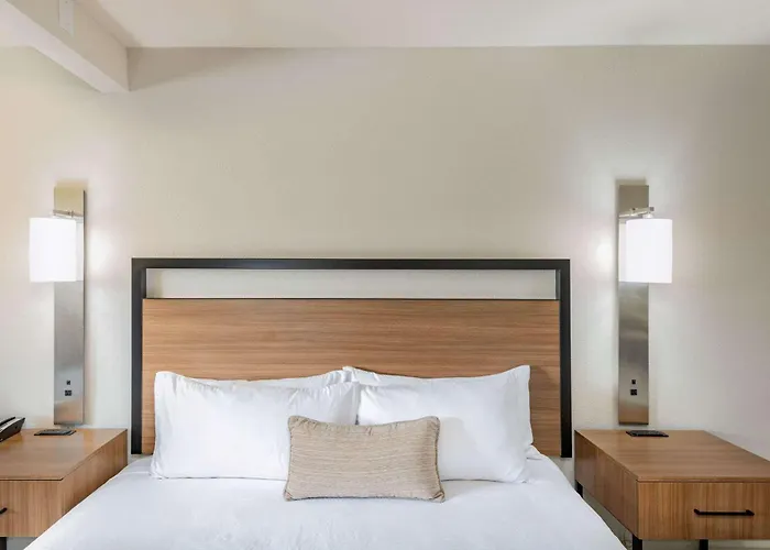 Wyndham Garden