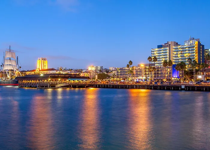  Wyndham San Diego Bayside